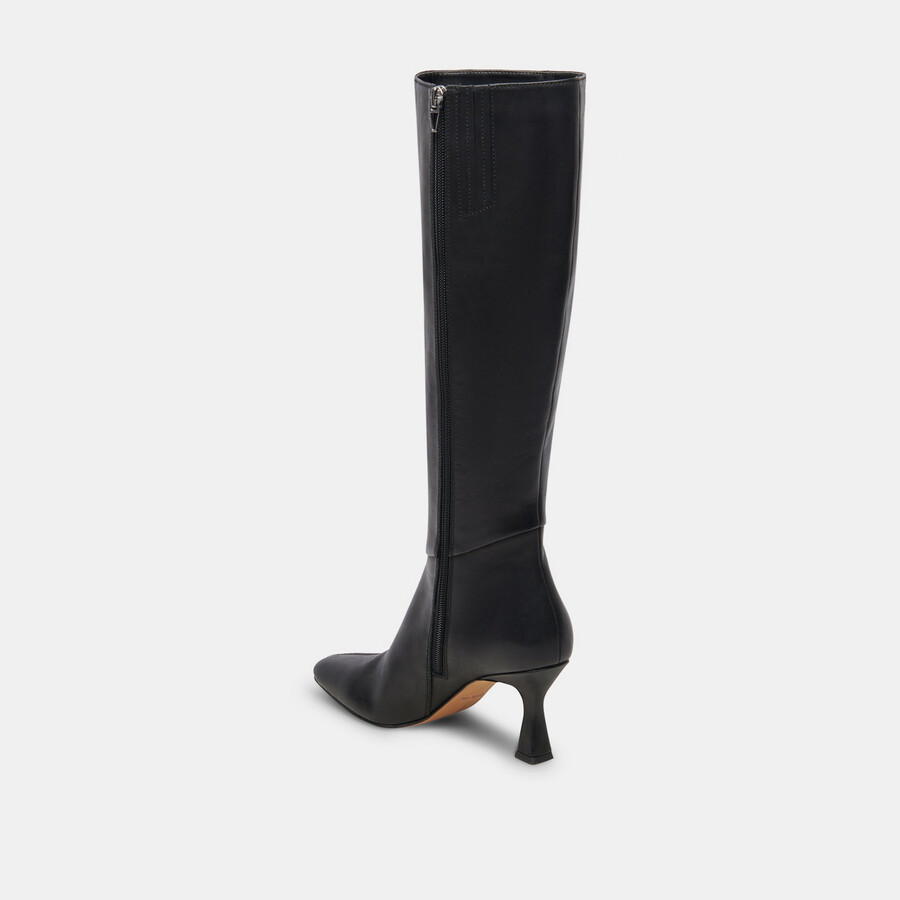 gyra stiefel aus schwarzem leder