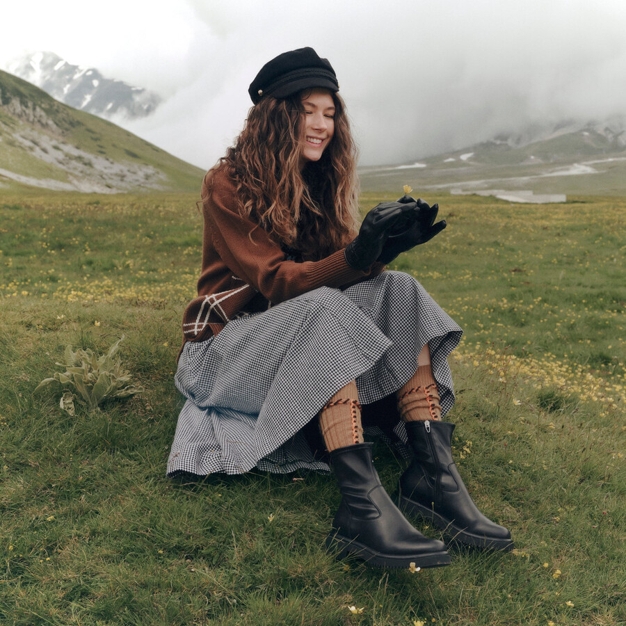 simaya h2o stiefel aus schwarzem leder