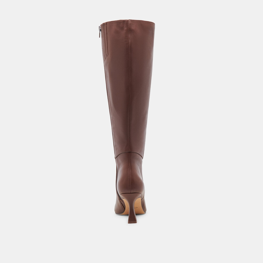 gyra stiefel aus extra weitem kalbsleder schokoladenbraun