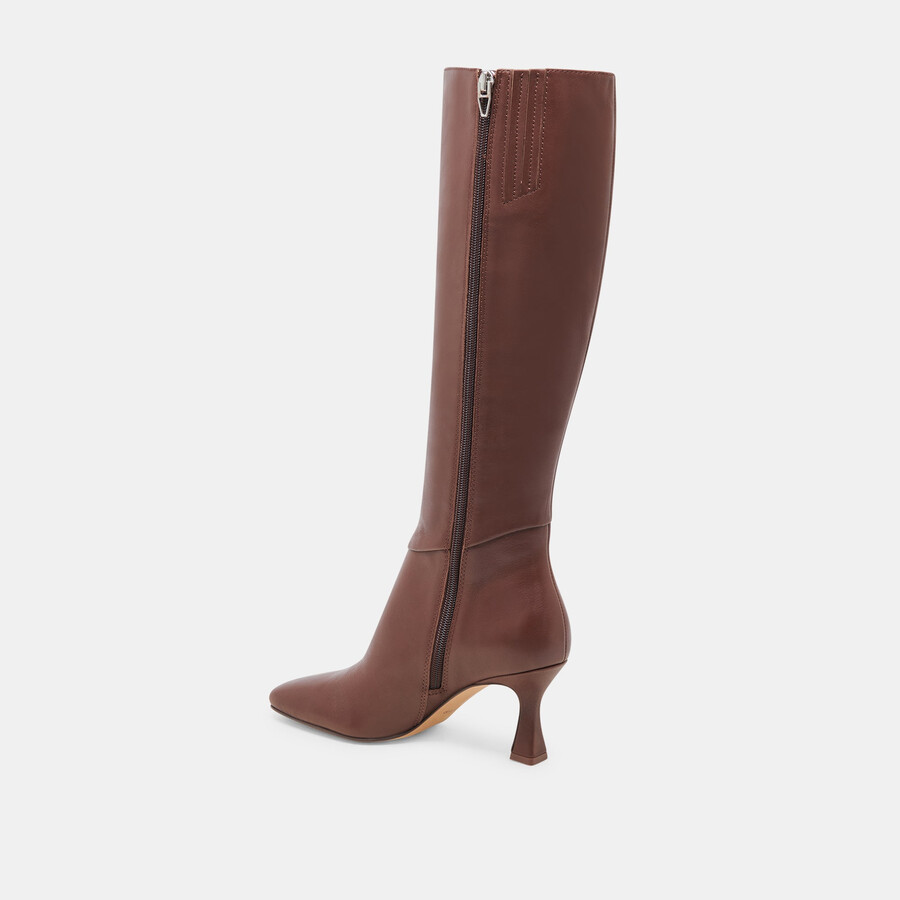 gyra stiefel aus extra weitem kalbsleder schokoladenbraun