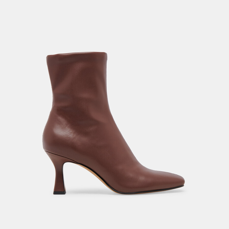 glamour boots chocolate stella
