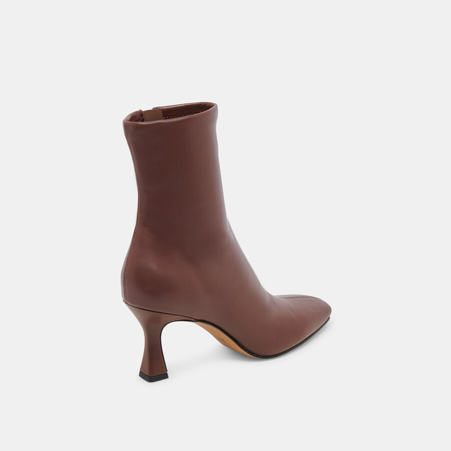 glamour boots chocolate stella