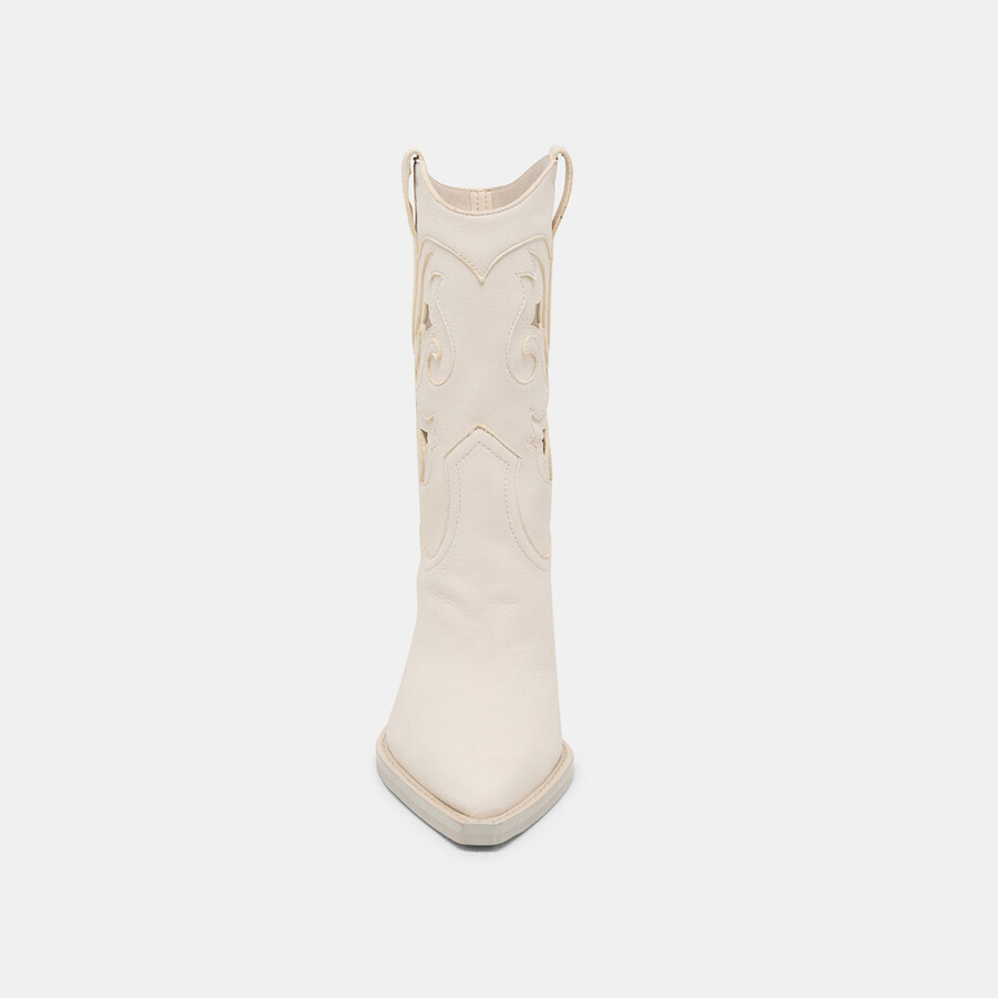 ravena boots off white nubuk