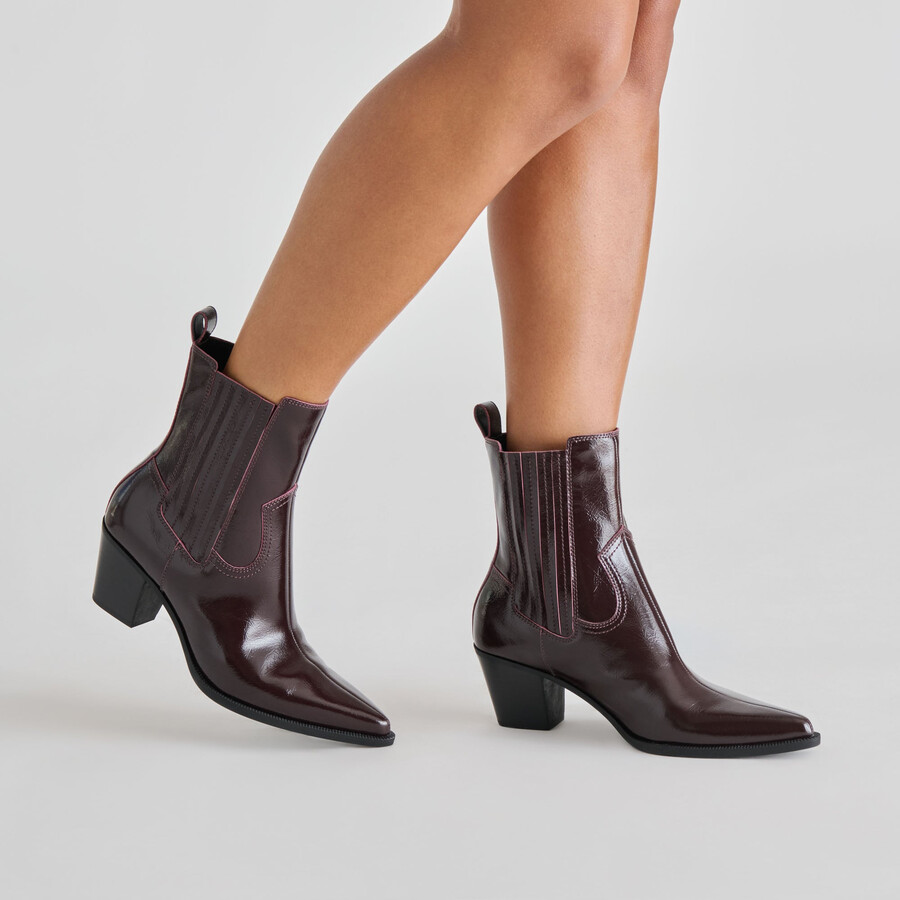 schmale stiefeletten aus mulberry crinkle-lackleder