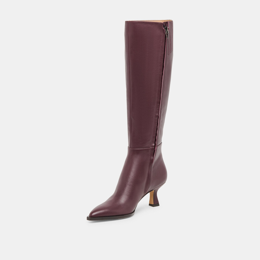 auggie boots aus weinrotem leder