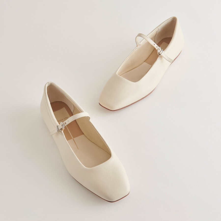 reyes ballerinas aus elfenbeinfarbenem leder