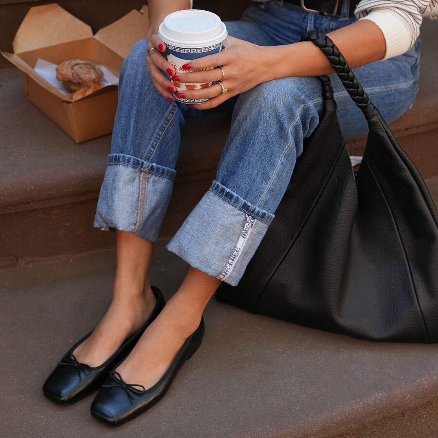 anisa ballerinas aus schwarzem leder
