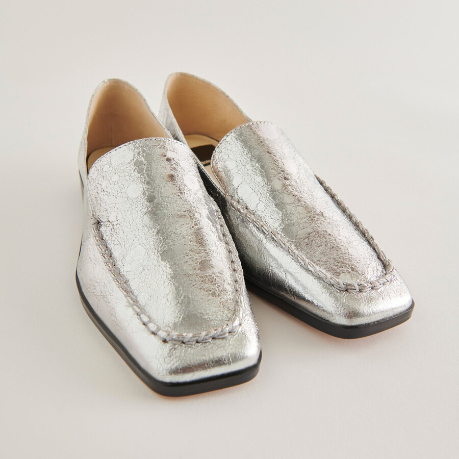 beny ballerinas aus silberfarbenem vintage-leder