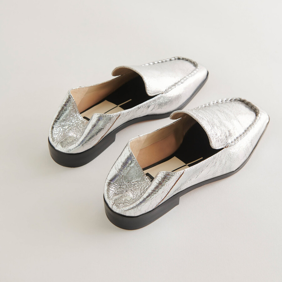 beny ballerinas aus silberfarbenem vintage-leder
