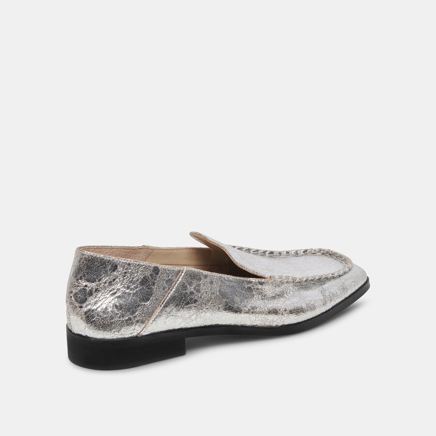 beny ballerinas aus silberfarbenem vintage-leder