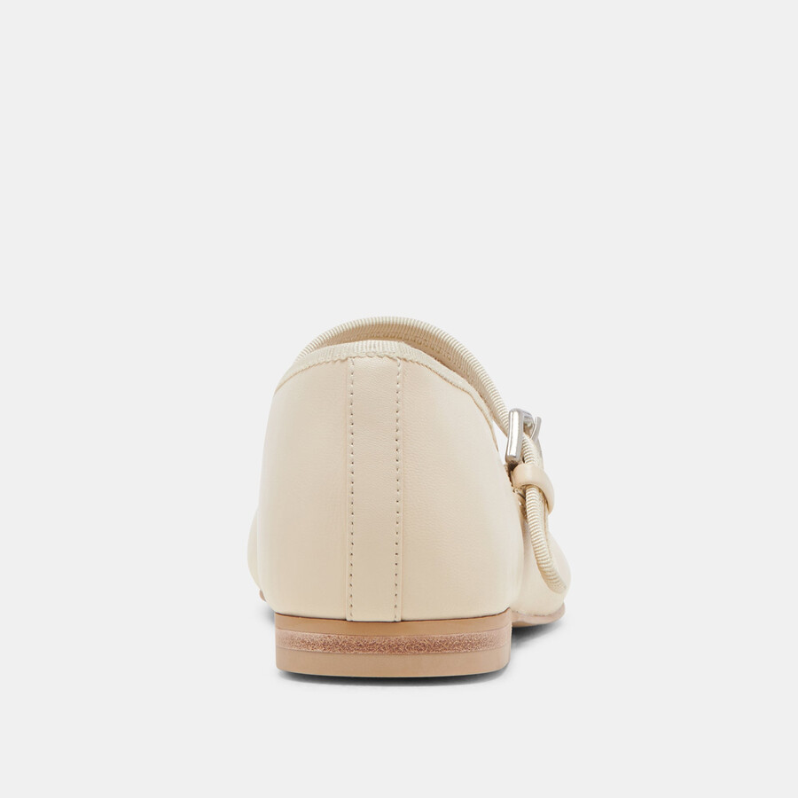 roslyn ballerinas aus cremefarbenem leder