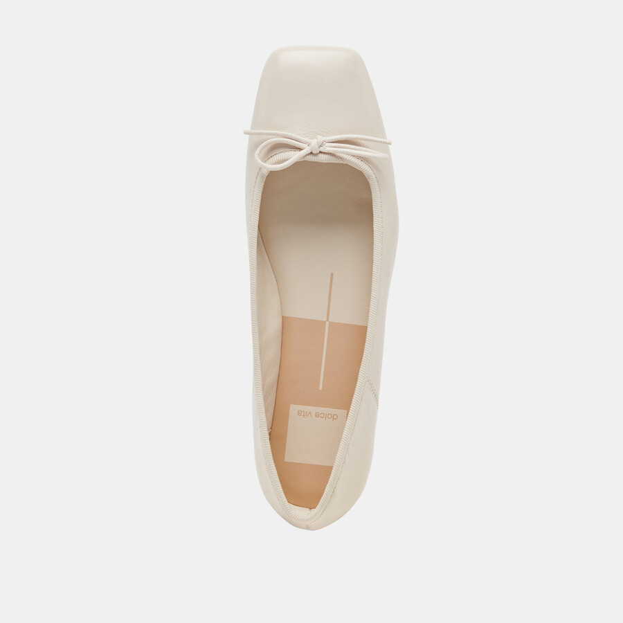anisa ballerinas creme crinkle lackleder