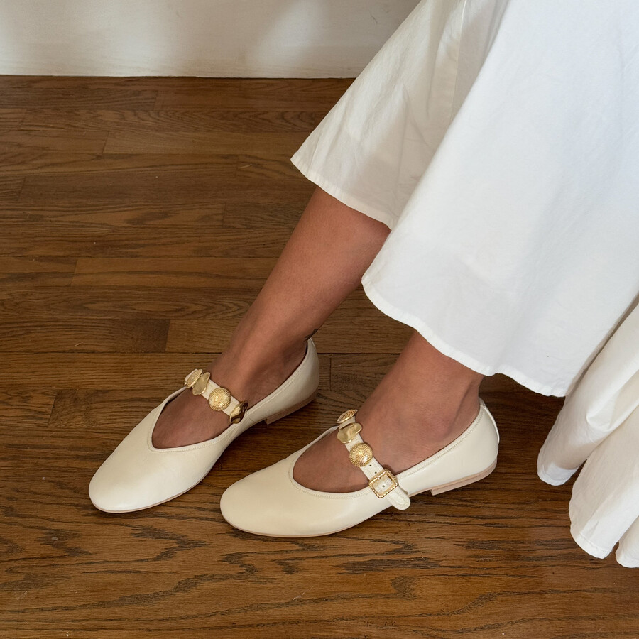 relan ballerinas aus cremefarbenem leder