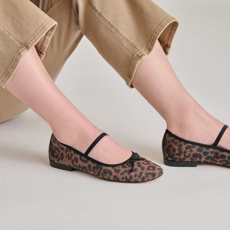 cadel ballerinas mit dunklem leopardenmuster und mesh