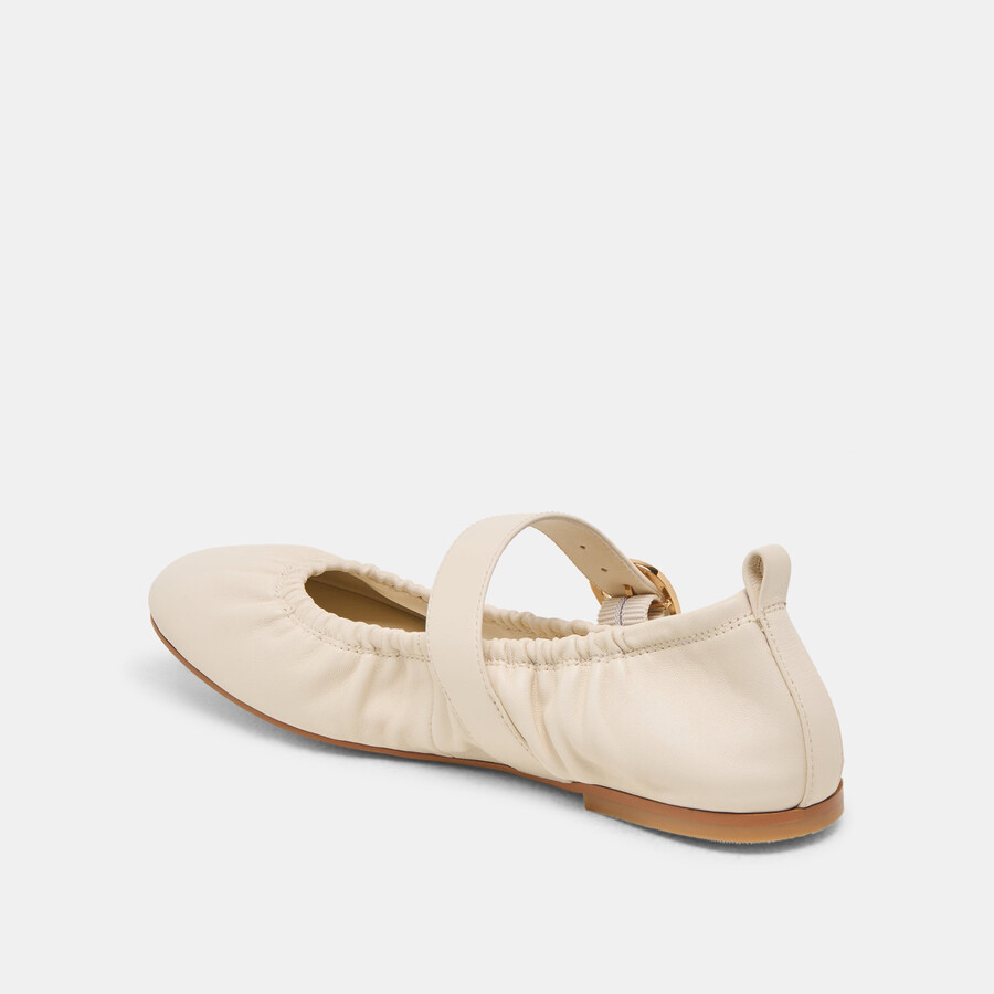 caely ballerinas aus elfenbeinfarbenem leder