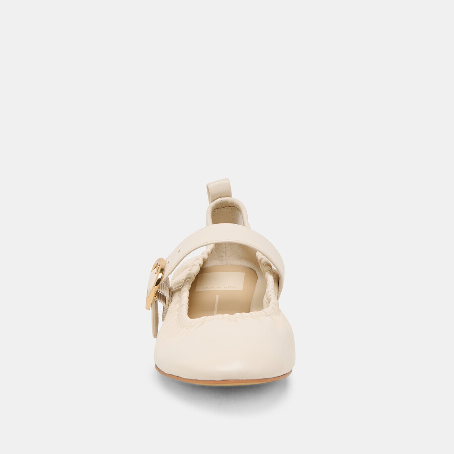 caely ballerinas aus elfenbeinfarbenem leder