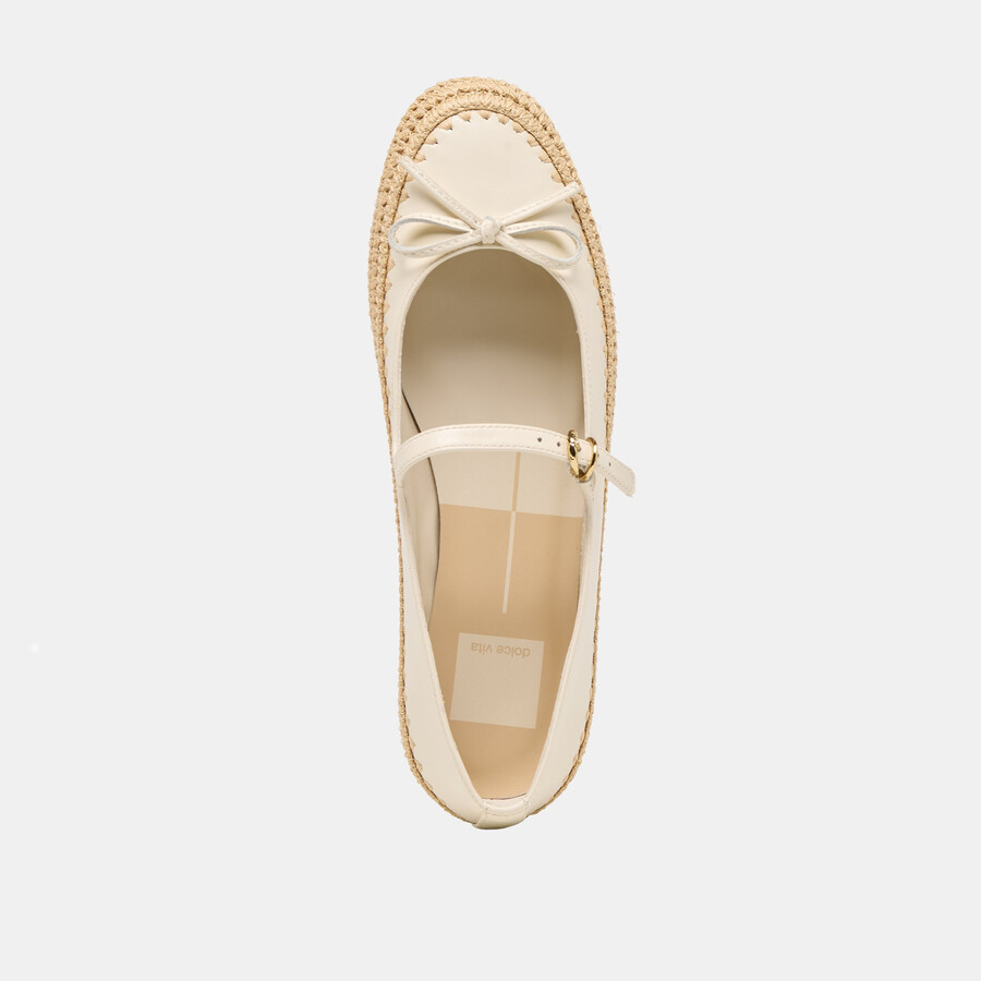 betony ballerinas aus cremefarbenem leder