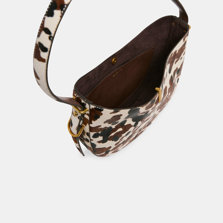 bree schultertasche aus kalbsleder in kakaobraun