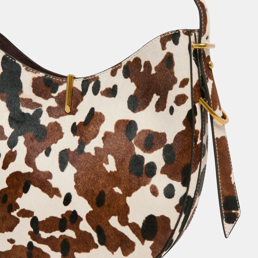 bree schultertasche aus kalbsleder in kakaobraun