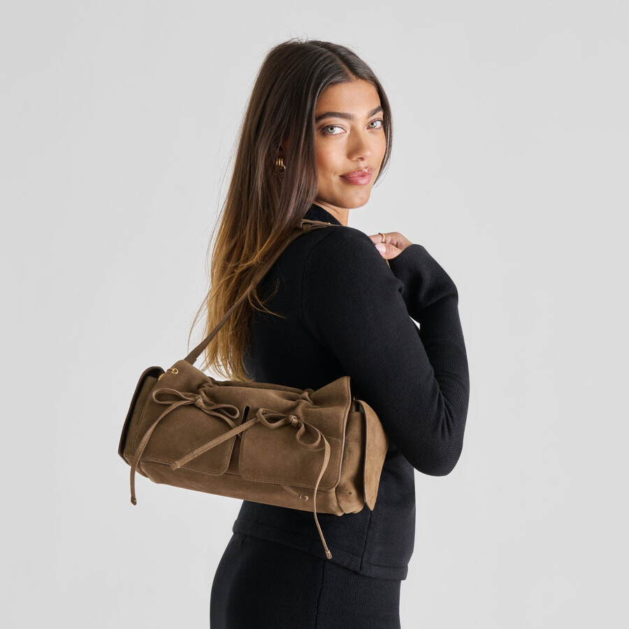hudson schultertasche aus olivgrünem wildleder