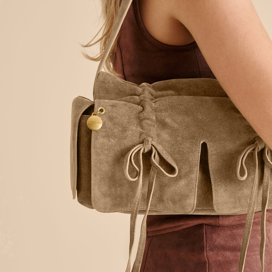 hudson schultertasche aus olivgrünem wildleder