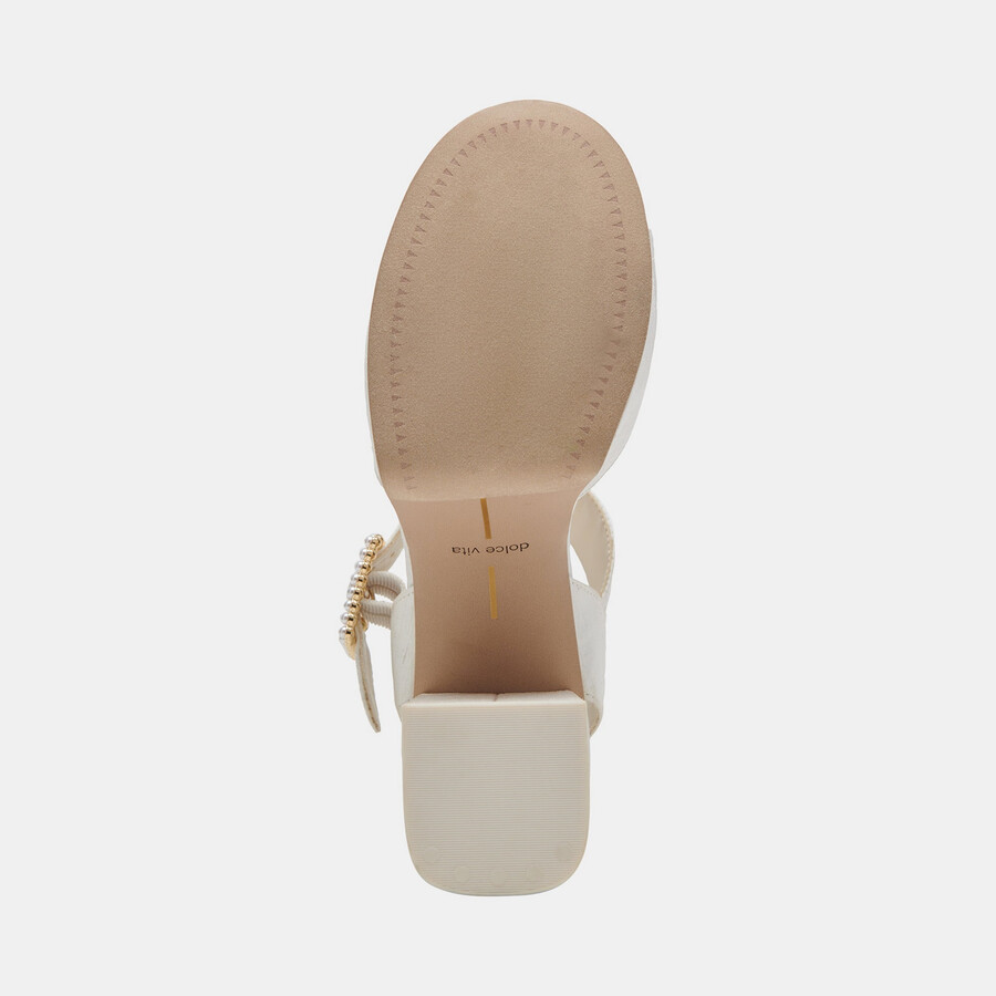 bobby pearl heels mit weißen perlen