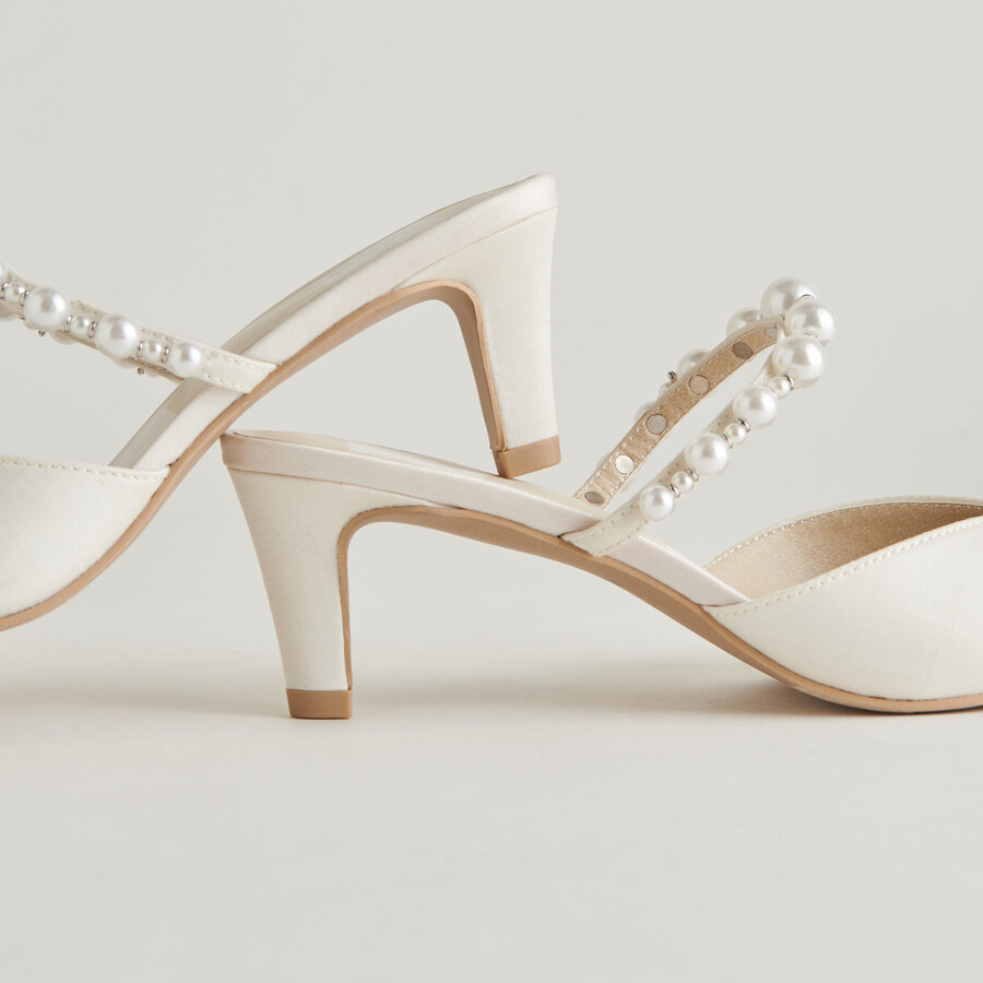 kanika pearl mid heels vanilleperlen