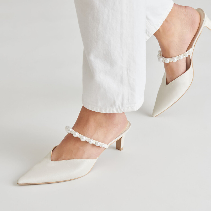 kanika pearl mid heels vanilleperlen