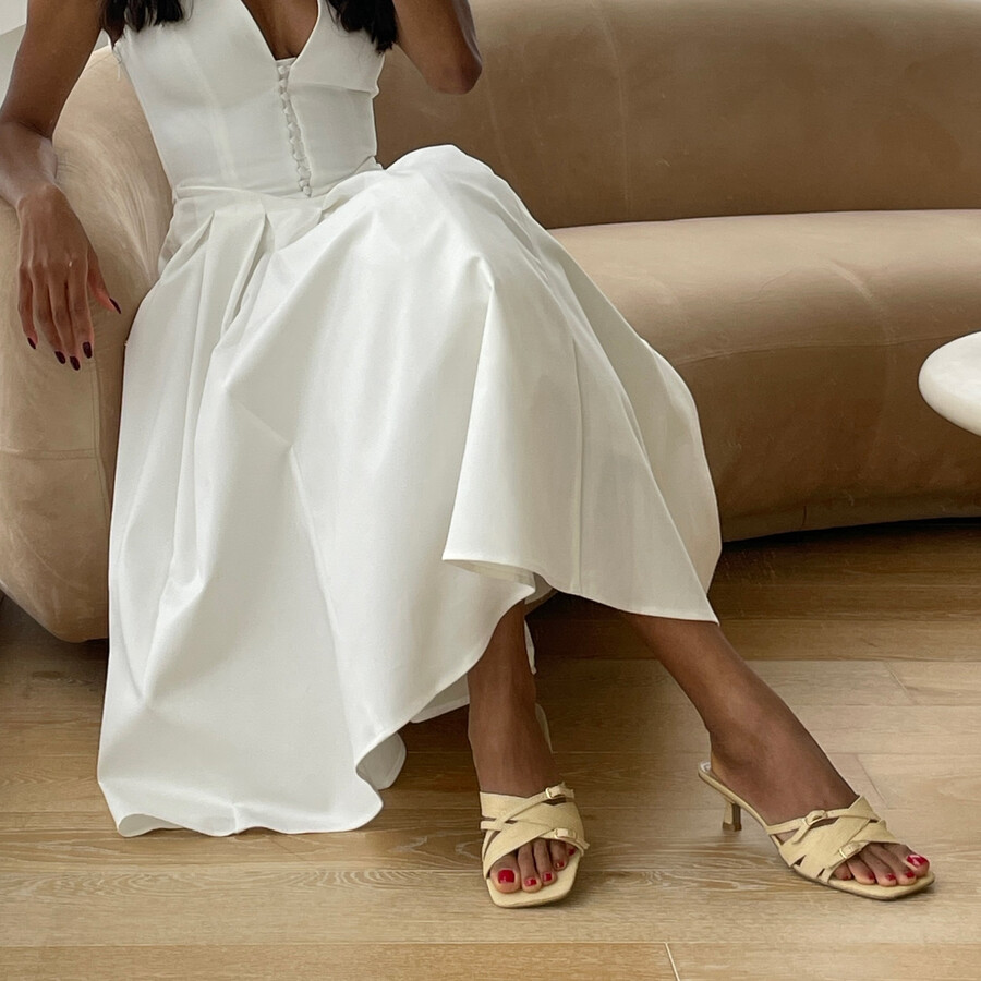bryant heels aus natürlichem gewebtem raffia