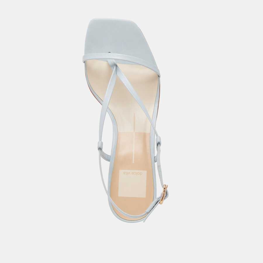 laury heels aus eisblauem leder
