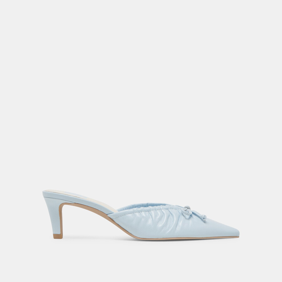 kairi mid heels eisblau crinkle lackleder
