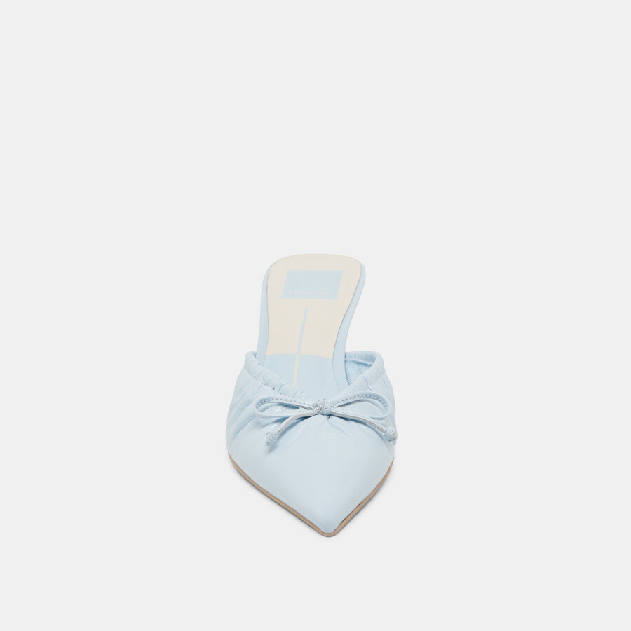 kairi mid heels eisblau crinkle lackleder