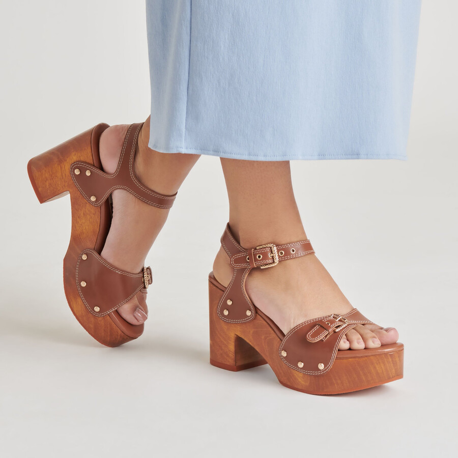 yandy heels cognac leder