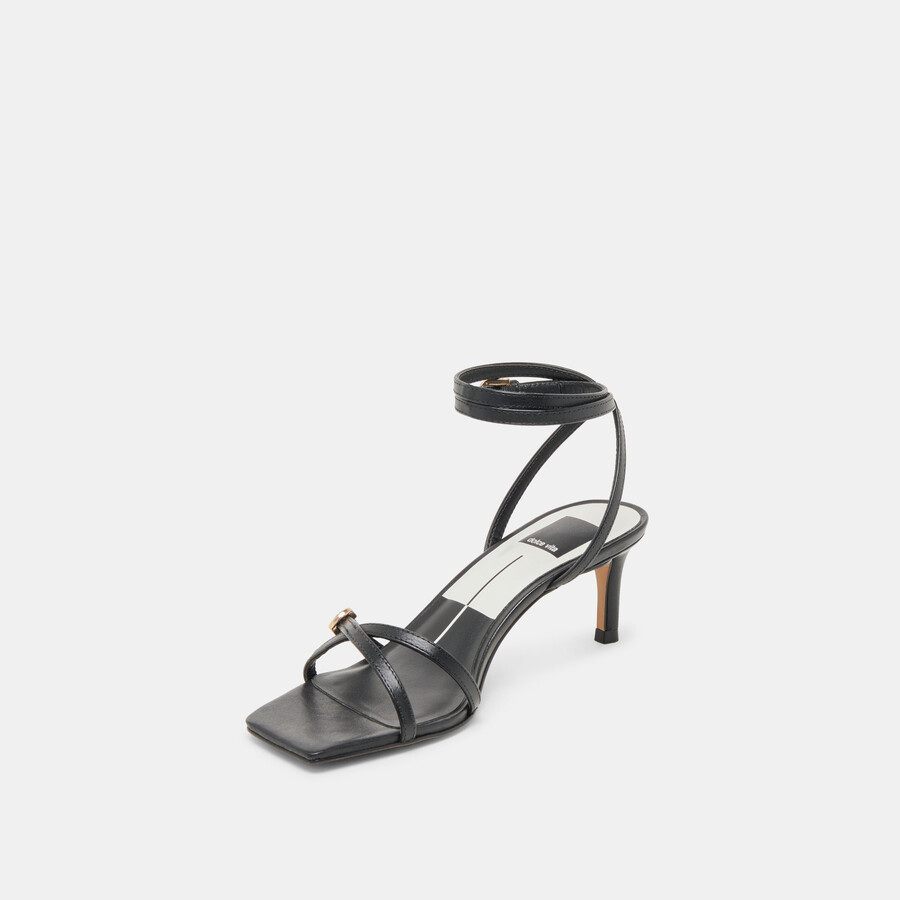bamby heels aus schwarzem leder