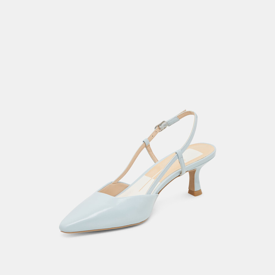 odela heels aus eisblauem leder