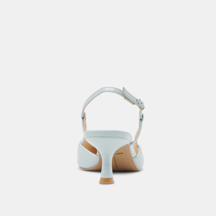 odela heels aus eisblauem leder
