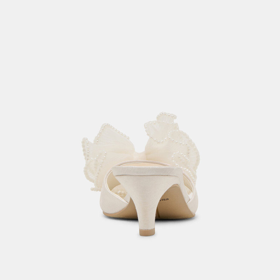 narita pearl heels aus cremefarbenem satin