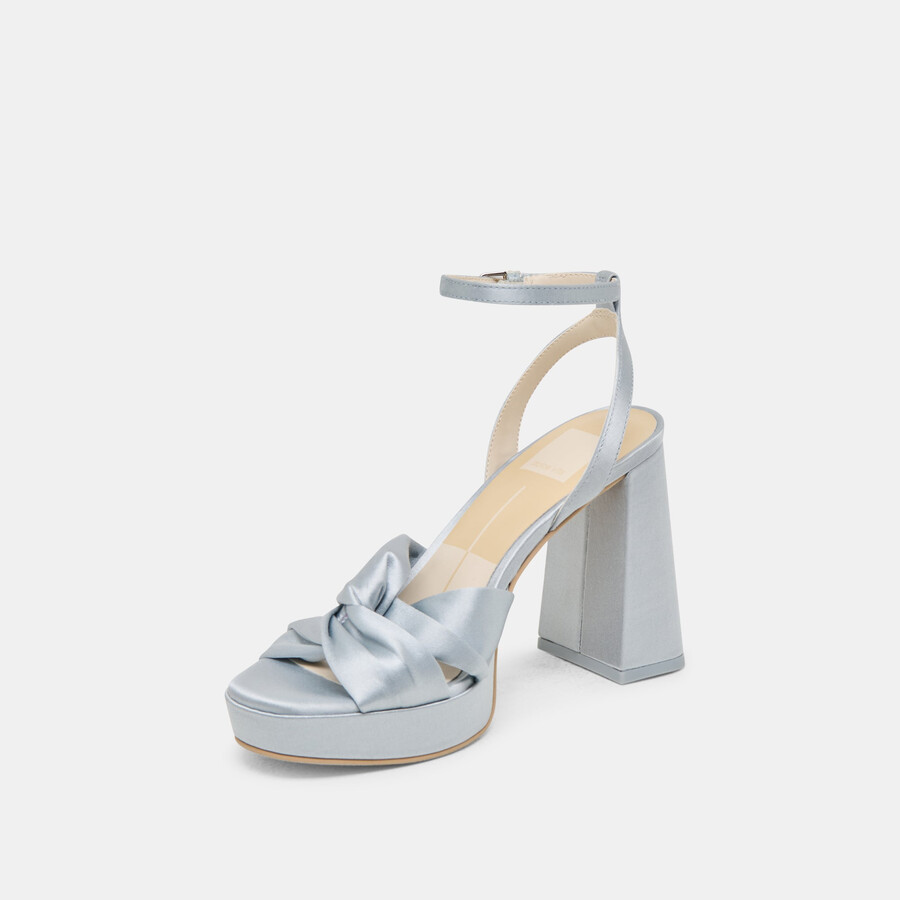 parlo heels hellblauer satin
