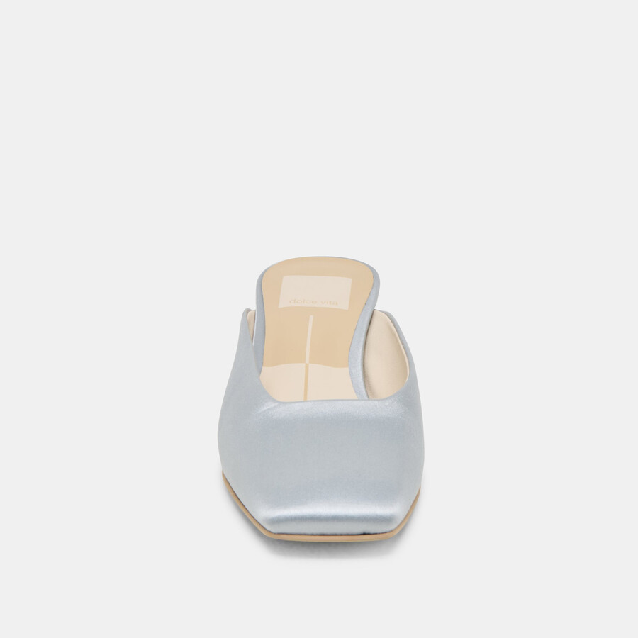 umara heels hellblauer satin