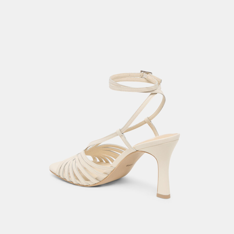 nivana heels off white crinkle lackleder
