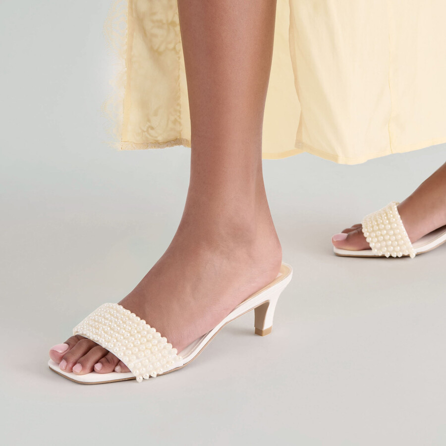 rexa pearl heels aus cremefarbenem satin