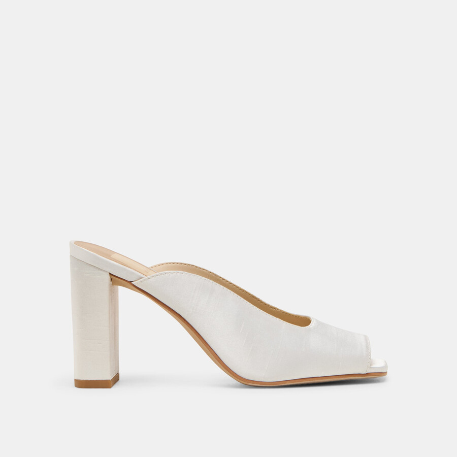 sabela heels aus cremefarbenem satin