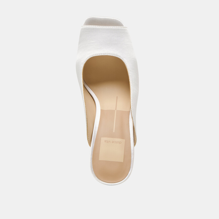 sabela heels aus cremefarbenem satin