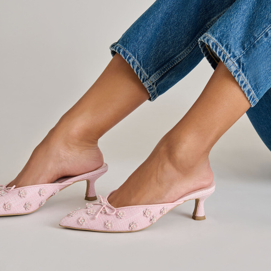 camilo x byrdie golf-heels pink raffia