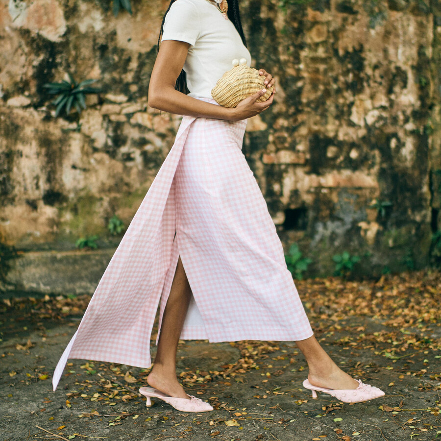camilo x byrdie golf-heels pink raffia