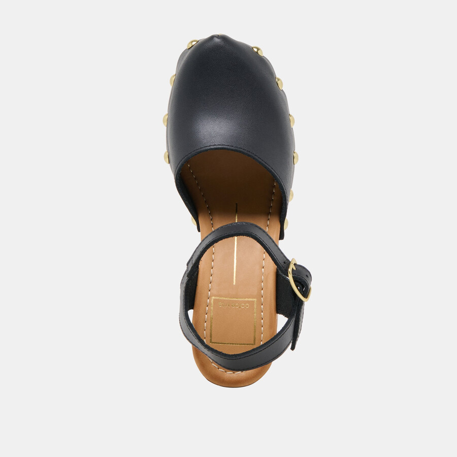 clover heels aus schwarzem leder