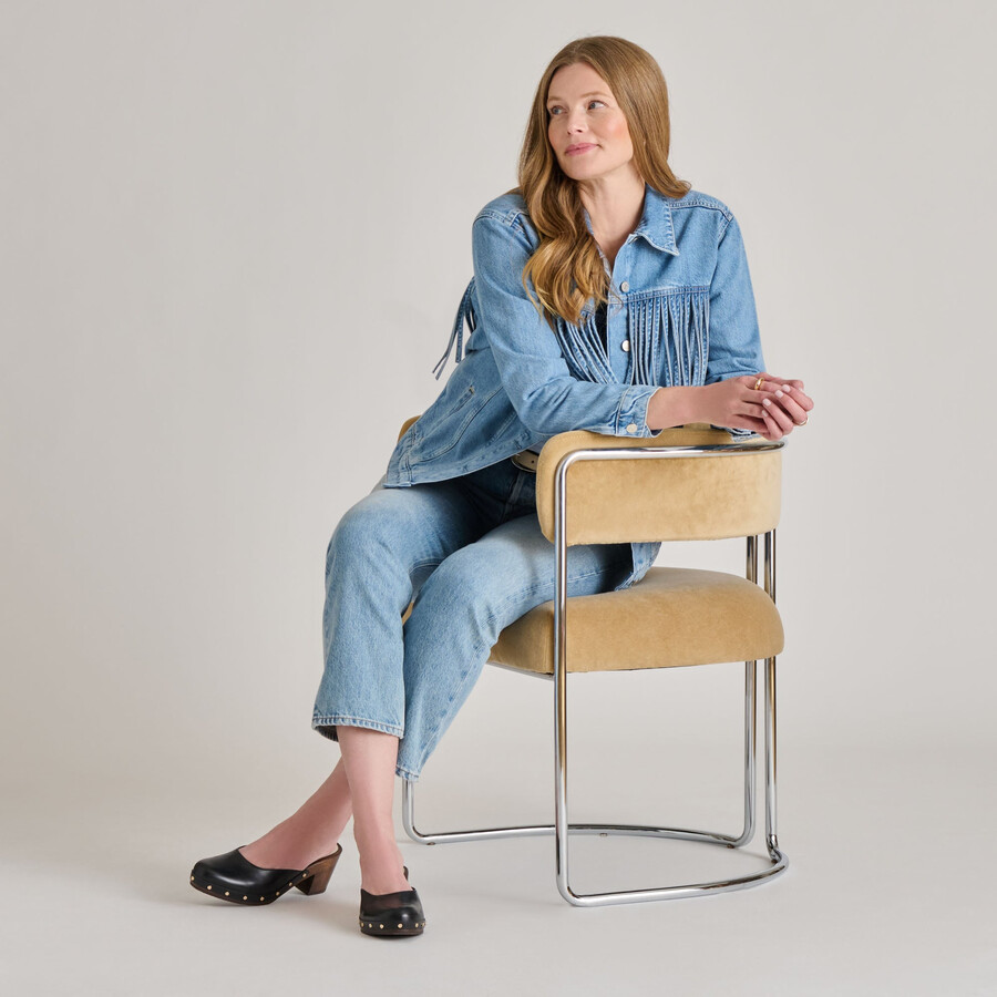 camyn heels aus schwarzem leder