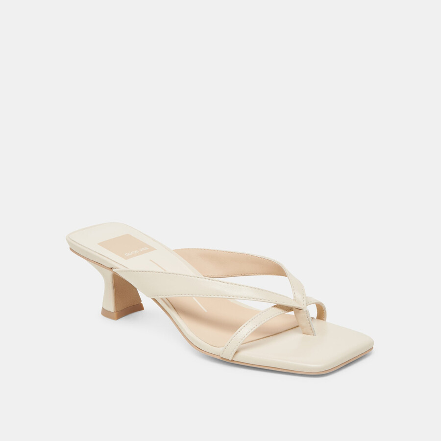 brevel heels aus cremefarbenem leder