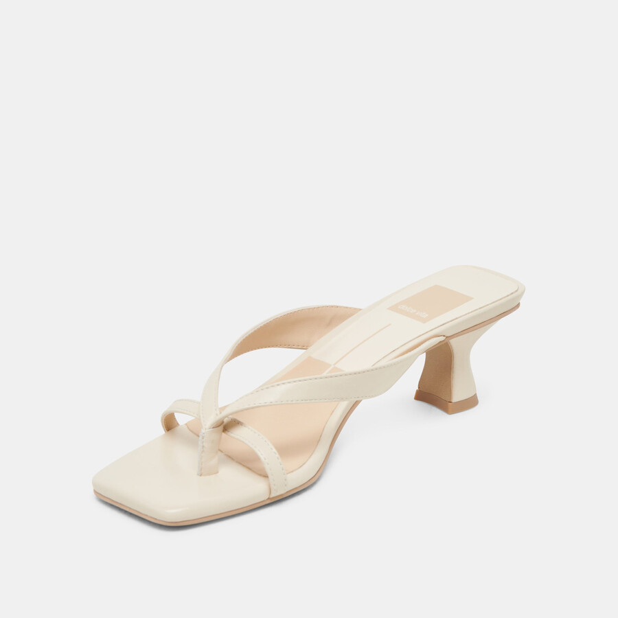 brevel heels aus cremefarbenem leder