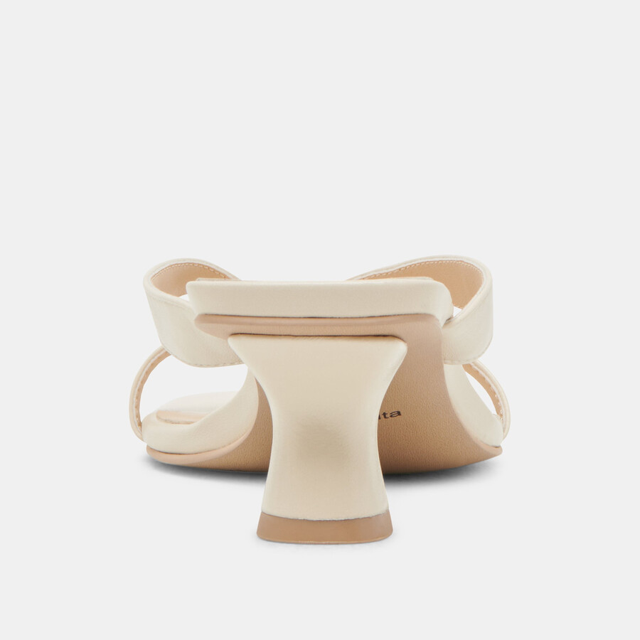 brevel heels aus cremefarbenem leder